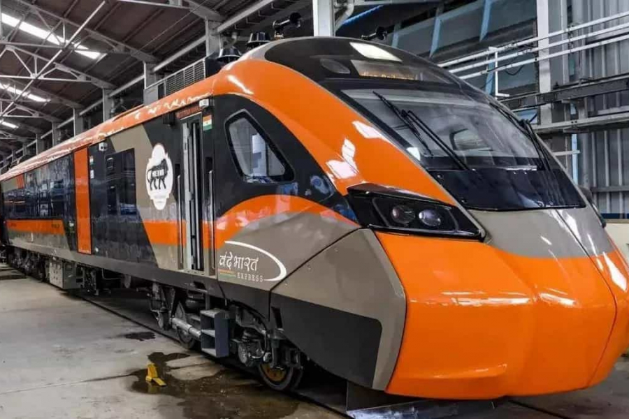 Big good news for rail passengers at the beginning of the new year. Bengal is getting its first Vande Bharat Sleeper Train.