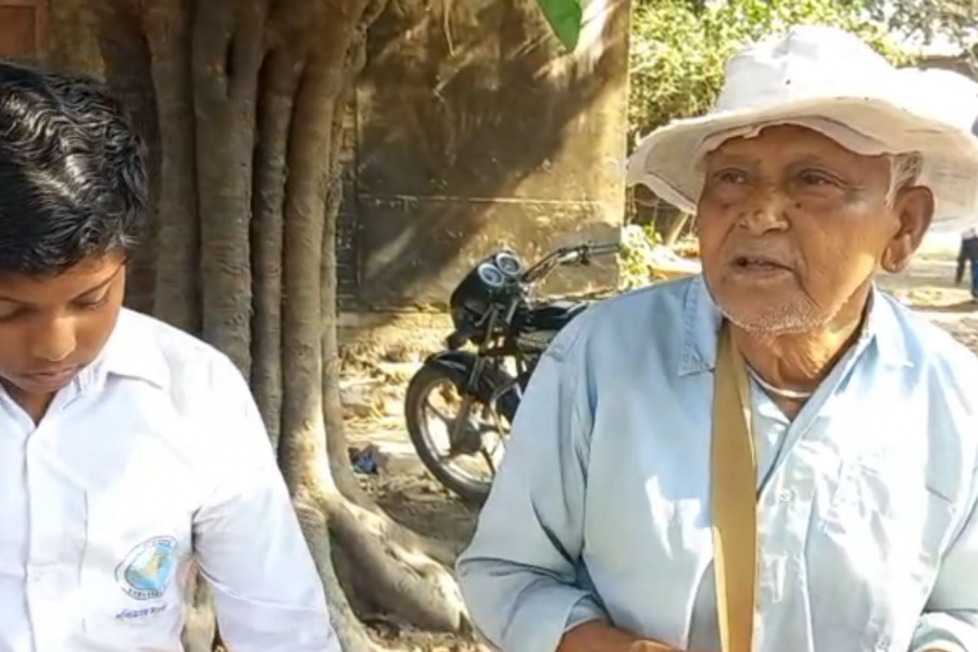 KALNA-WESTBENGAL-EASTBURDWAN-OLDMAN-KHOGENMURMU