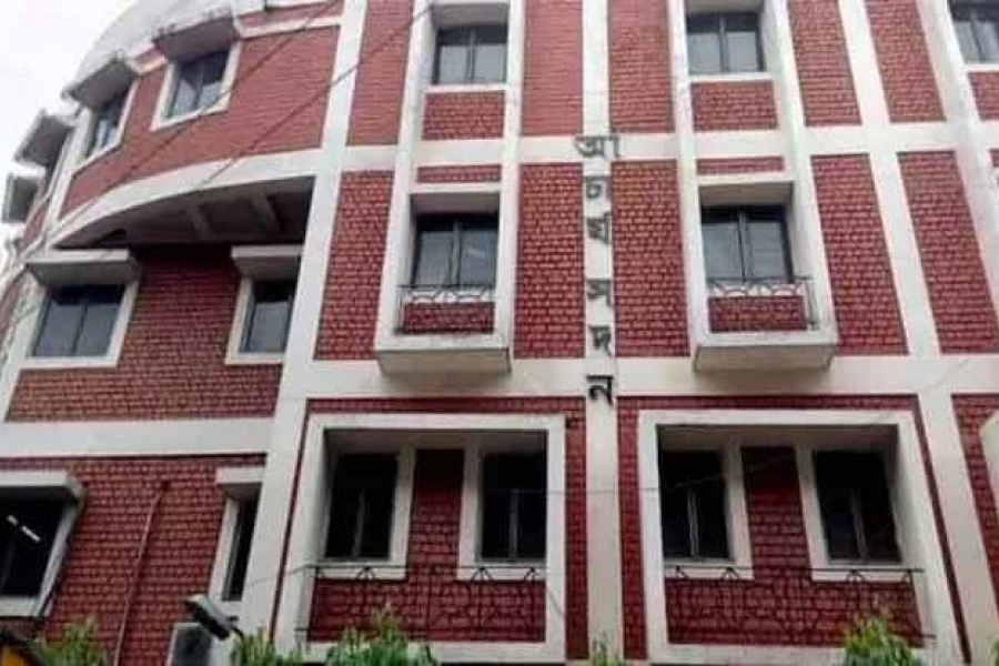 The list of ineligible teachers in Group C and D of the School Service Commission has finally been published