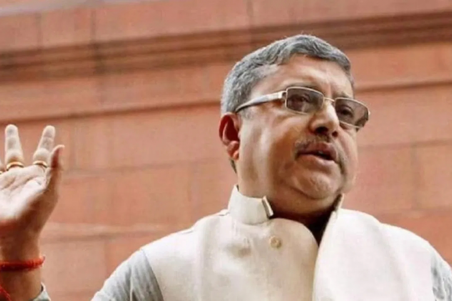 Big decision after Mamata's meeting, Kalyan resigns as Chief Whip