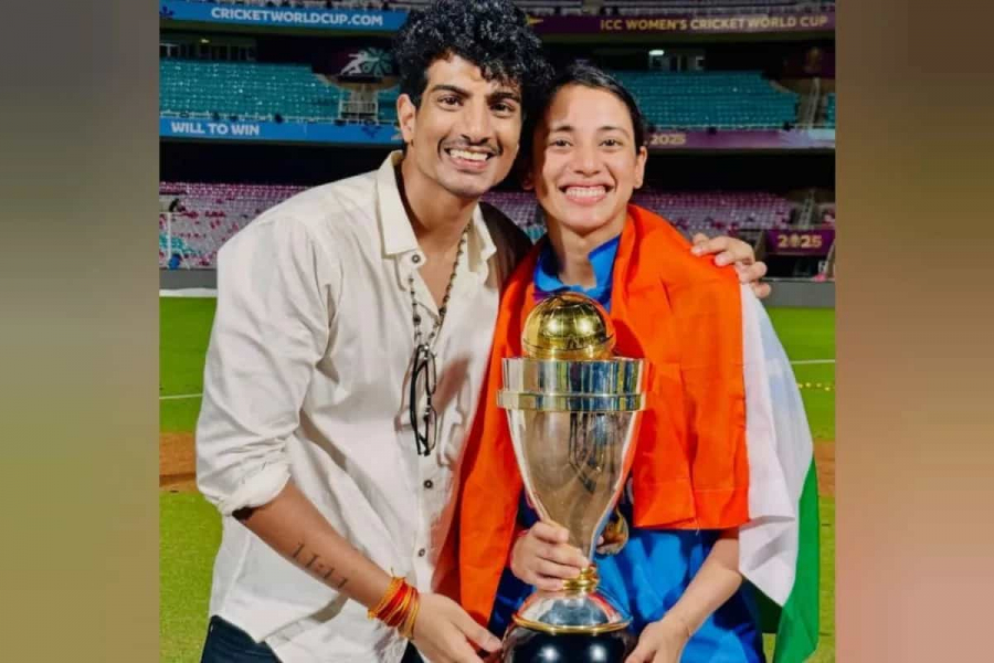 Women have written a new chapter in Indian cricket history. Harmanpreet Kaur and Smriti Mandhana made the entire country proud by winning the ICC Women's World Cup for the first time.