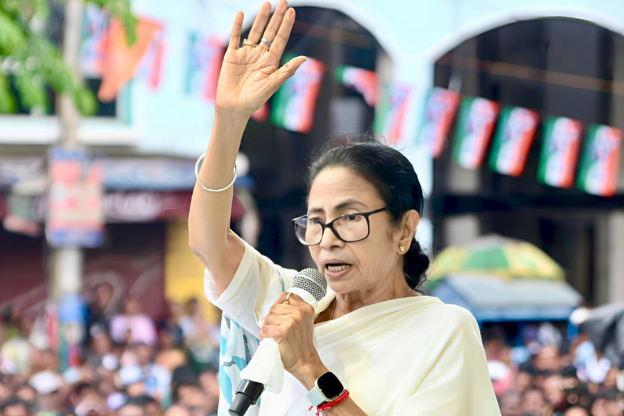 You can't lose if I don't want you to: Mamata's meaningful words in Jhargram