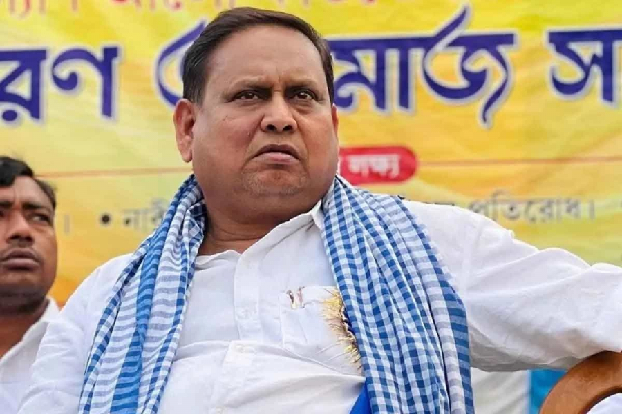 'Just as a vulture in a forest searches for a dead cow, BJP-Trinamool (TMC BJP) is now searching for who hanged themselves, who committed suicide.'