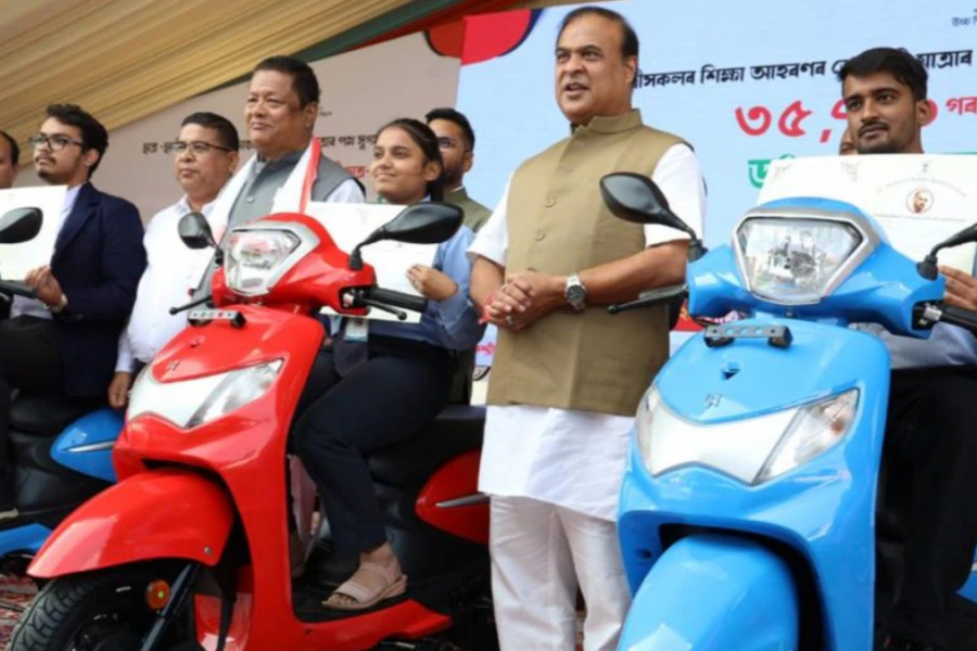 The Assam government has again distributed scooters to encourage meritorious students who secured more than 80 percent marks in the Higher Secondary Exam.