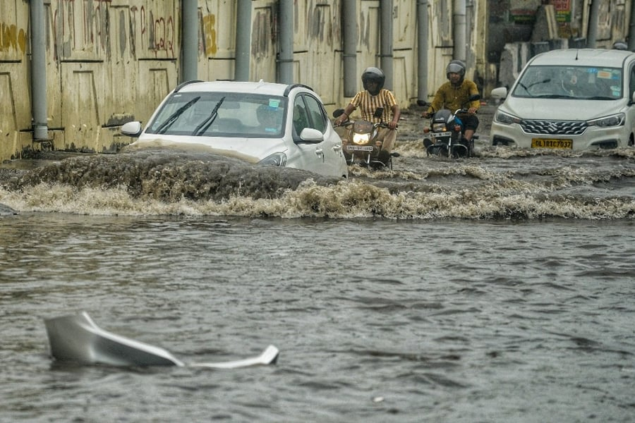 Due to continuous rains, the capital witnessed the coldest August, breaking a 34-year record.