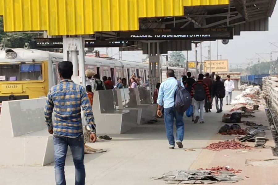 ARAMBAG-RAIL-STATION-RAILWAY-HOOGLY