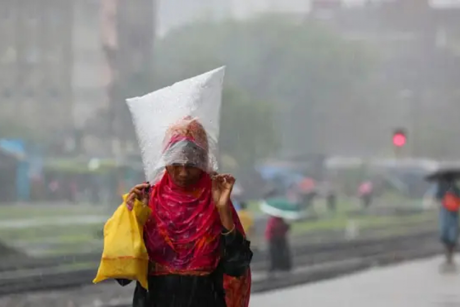 The Meteorological Department has kept the possibility of rain alive. Cyclone in Jharkhand, conditions are favorable for rainfall.