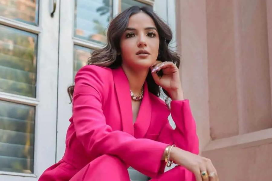 jasmin bhasin