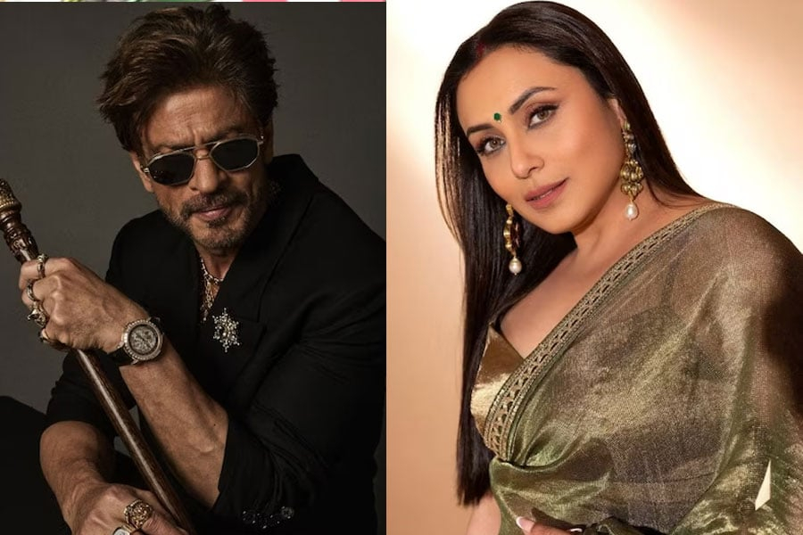Waiting for the National Awards red carpet, when will Shahrukh and Rani wear the title of best?