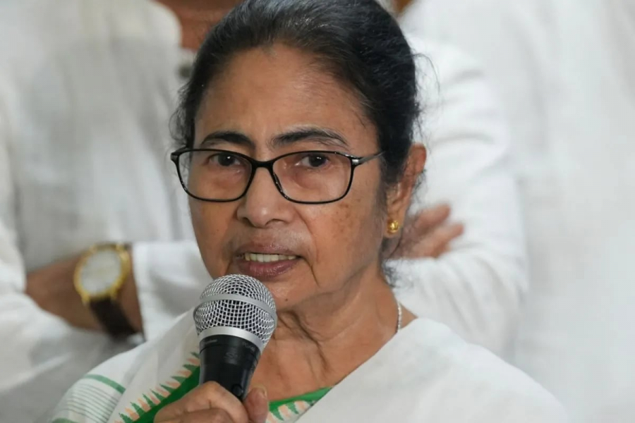 North Bengal is slowly trying to return to normal life after overcoming the natural disaster.