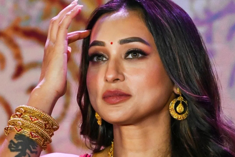 Enforcement Directorate Summons Actress Mimi Chakraborty, She May Appear today in Delhi ED Office