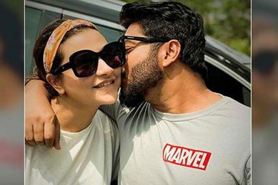 The path of protest began with the filing of a complaint. Director-actor and MLA Raj Chakraborty filed a written complaint at the Titagarh