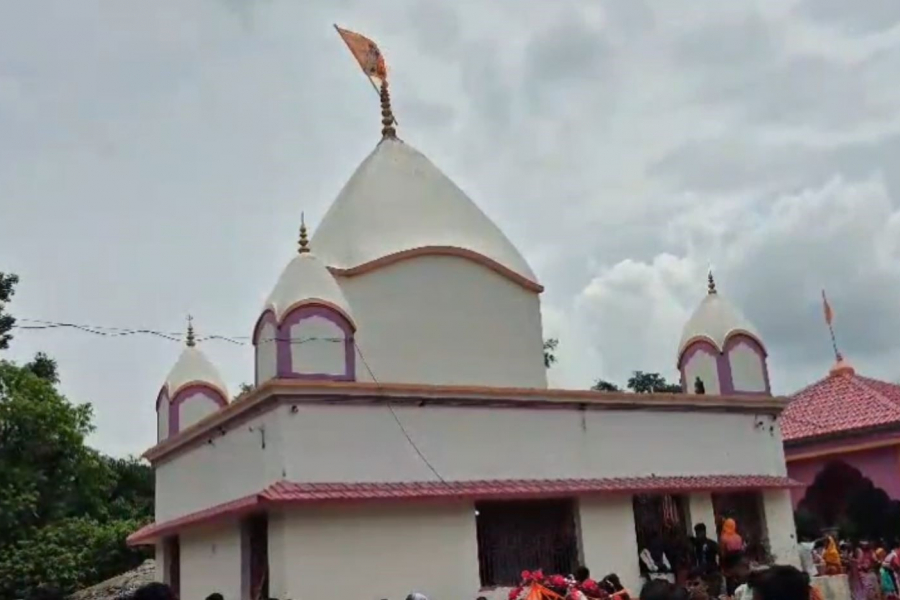 Devotees gather at Balrampur Shiv Temple in Jhargaon during Shrabana Sankranti.