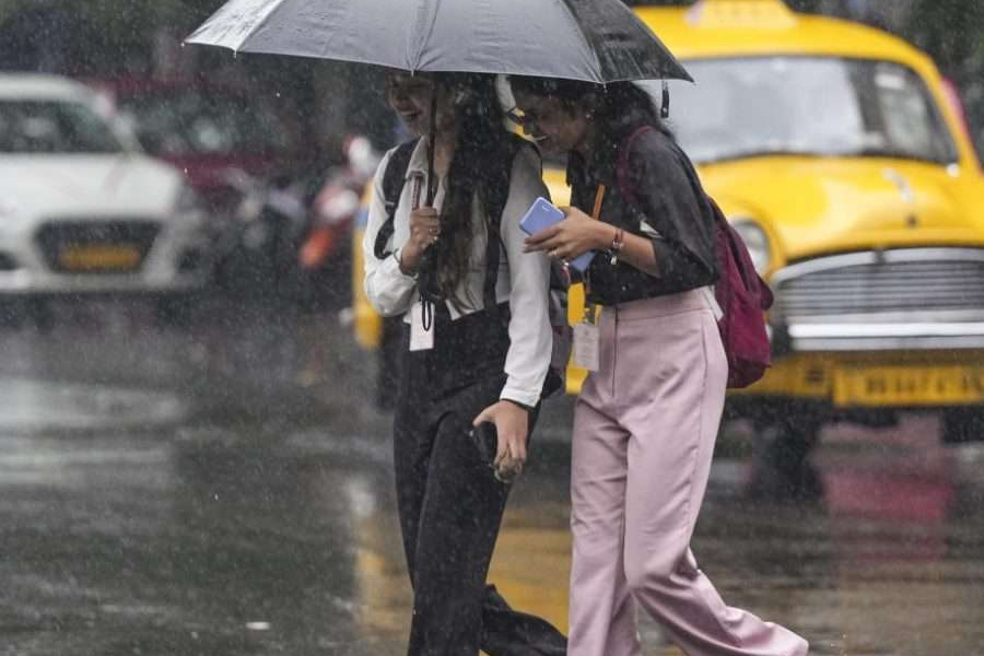 Rain forecast amid uncomfortable weather! Yellow alert in several districts