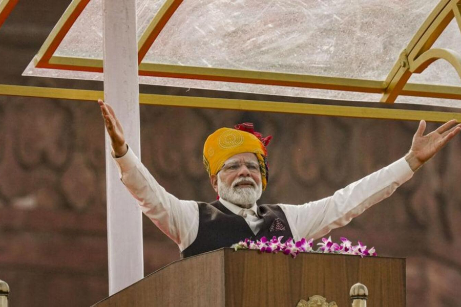 What guarantee did Modi give from Durgapur?