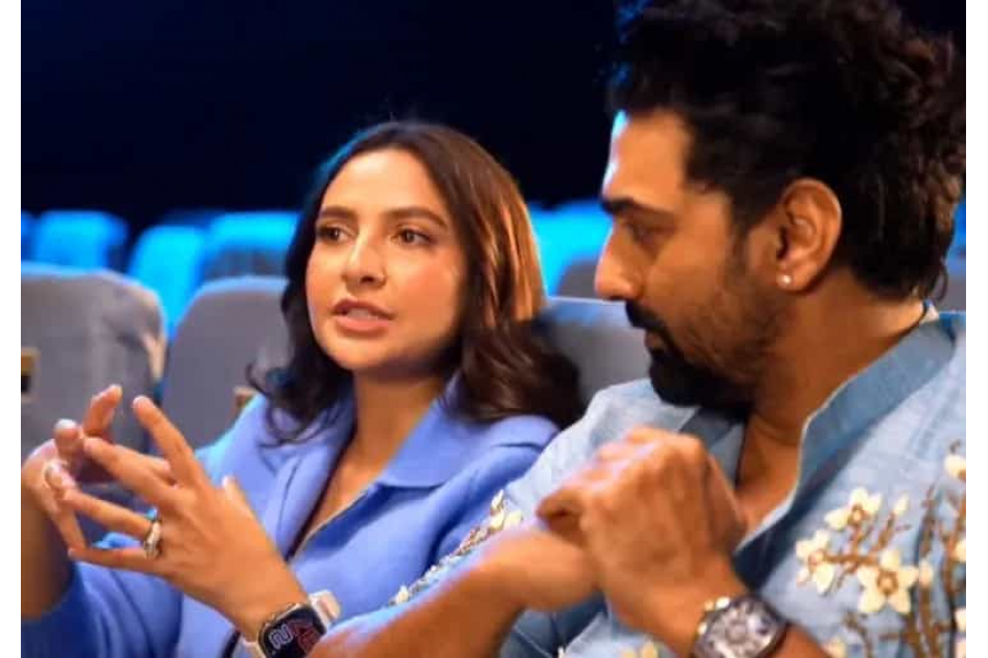 Tollywood's popular couple Dev and Subhashree Ganguly are going to work together again after a long time.