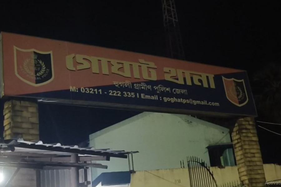 Trinamool worker's head splits in clash between two groups at Goghat, prevented from attending martyr's memorial