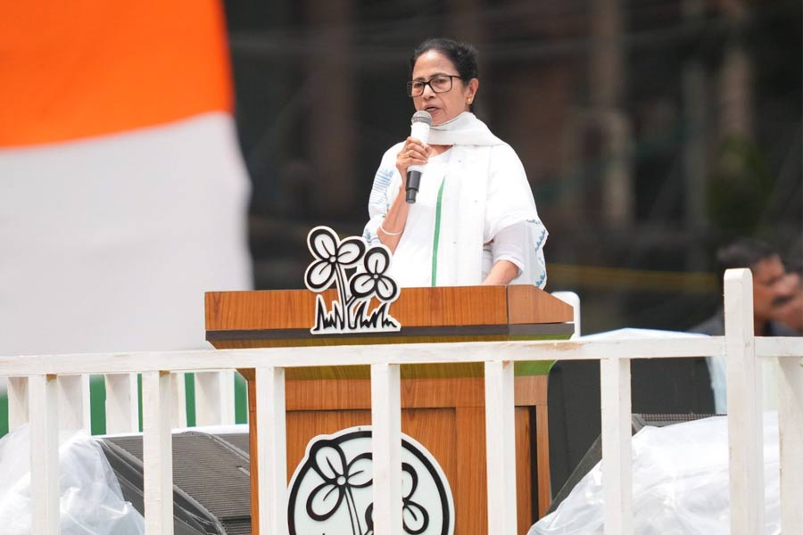 Mamata announces the construction of another temple in Bengal following the Jagannath temple in Digha.