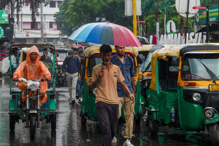 A few days break. Then the rains started again in Bengal. Continuous rains are falling all over Bengal