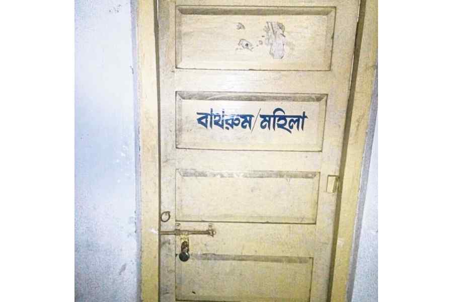 Ladies-washroom:পুরসভার-বস্তি-বিভাগ-প্রতিটি-ওয়ার্ডে-মহিলাদের-জন্য-বিশেষ-শৌচাগার