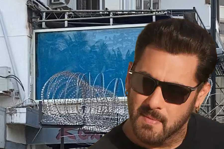 Why has bulletproof glass been installed on Salman's house balcony?