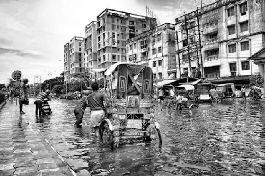 Kolkata received nearly 300 millimeters of rain in just 5 hours on Monday night.