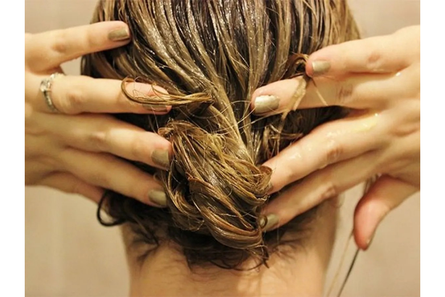 Many people suffer from dandruff and dryness in their hair during winters. Also, there is hair fall, there is only one solution to all these problems