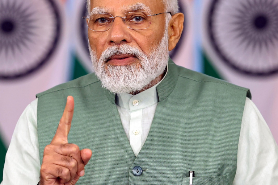 Result of Modi's 'Good Governance'! Nearly 900,000 citizens left India in five years.