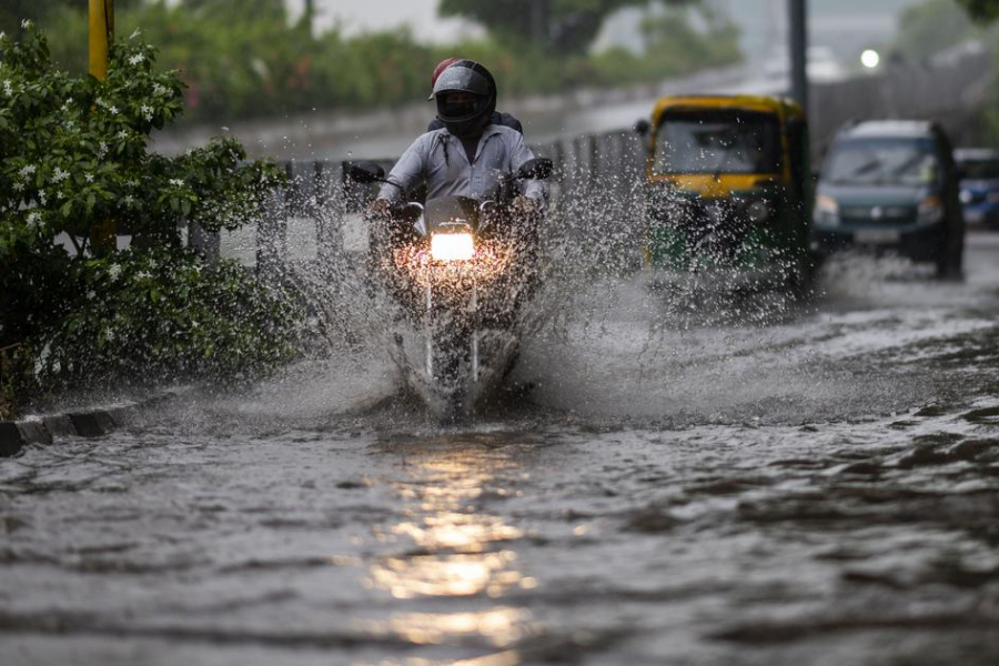 Nine people died of electrocution in Kolkata city due to heavy rainfall on Monday and Tuesday.