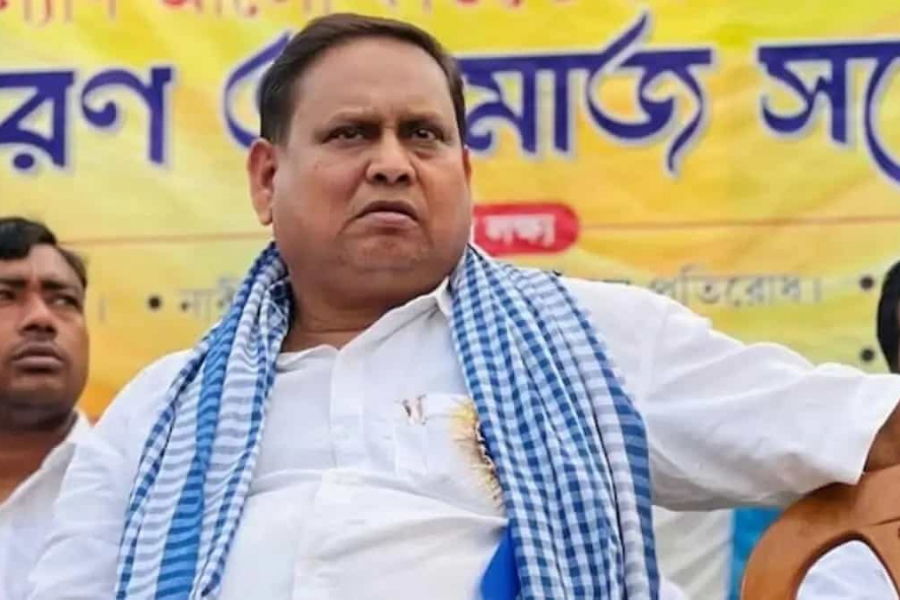 There is renewed tension in Murshidabad over Bharatpur MLA and suspended Trinamool leader Humayun Kabir.