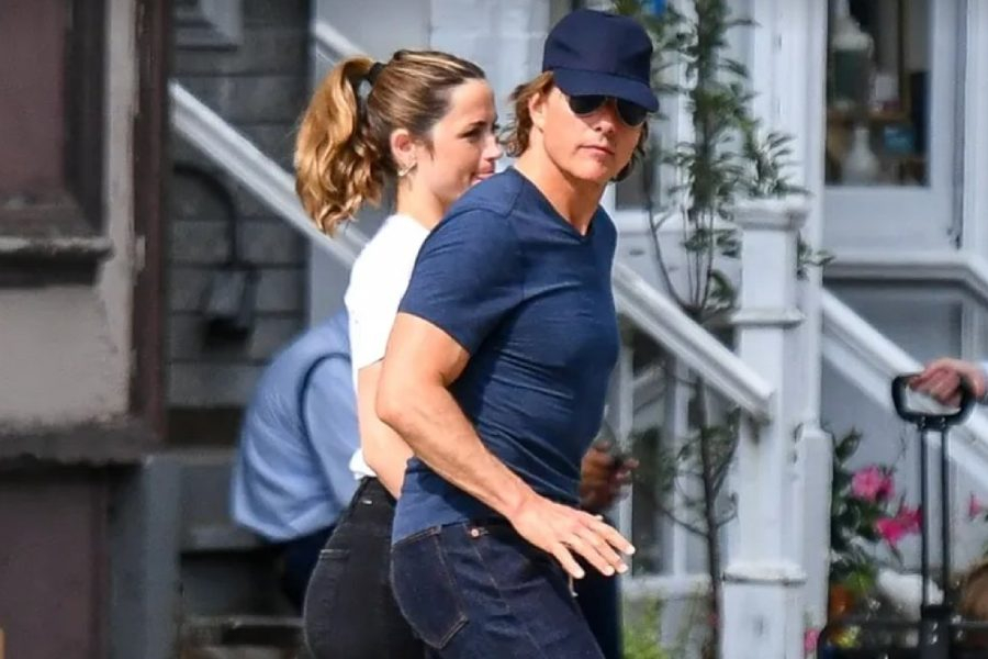 Tom Cruise and Ana de Armas