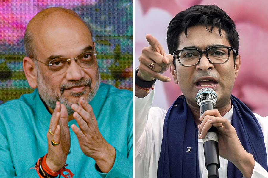 Union Home Minister Amit Shah has once again blamed the Trinamool Congress (TMC) government for the issue of illegal immigrants entering the state